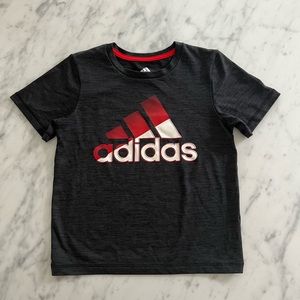 👕 Adidas T-shirt ⚽️